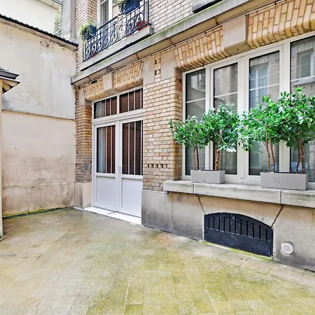 Elegant - 3br-7p - Moulin Rouge Paris