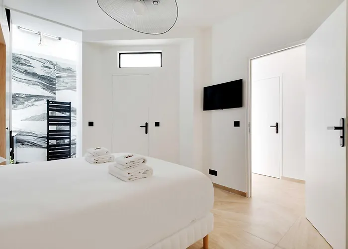 アパート Elegant - 3br-7p - Moulin Rouge