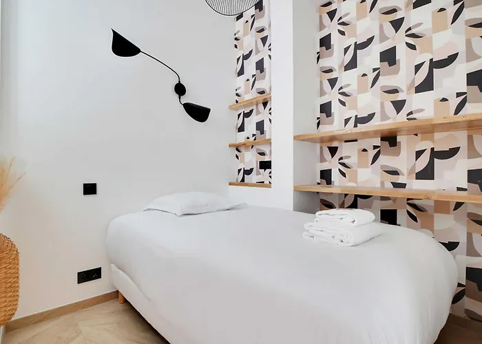 アパート Elegant - 3br-7p - Moulin Rouge